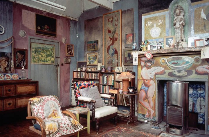 Photograph of Charleston House, decorated by Vanessa Bell and Duncan Grant, c. 1916. © The Charleston Trust.